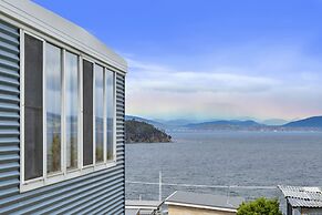 Blue Cottage Bruny Island