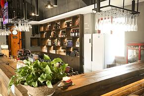 Qiaofeng Xingzilin Hotel