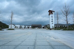 Qiaofeng Xingzilin Hotel