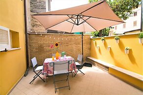 Casa Chiara in Centro con Corte Privata