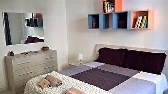 Casa Chiara in Centro con Corte Privata