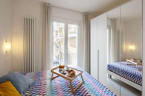 Elegante Trilocale Marconi Prima Fila Mare