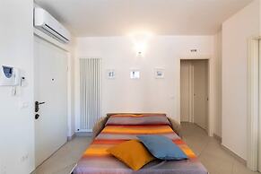 Elegante Trilocale Marconi Prima Fila Mare