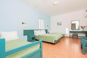 Three Stars Beach Hotel
