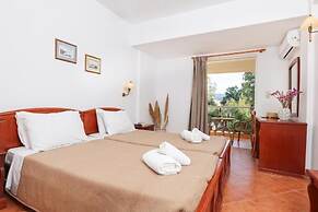 Three Stars Beach Hotel