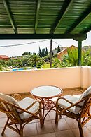 Three Stars Beach Hotel