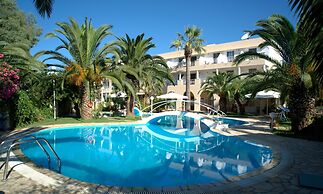 Three Stars Beach Hotel