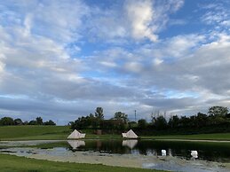 Anna-may Luxury Tent - Two Doubles