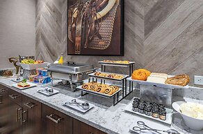 Cambria Hotel Louisville Downtown-Whiskey Row