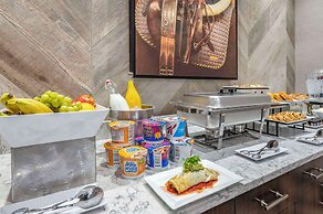 Cambria Hotel Louisville Downtown-Whiskey Row