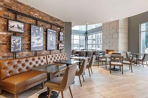 Cambria Hotel Louisville Downtown-Whiskey Row