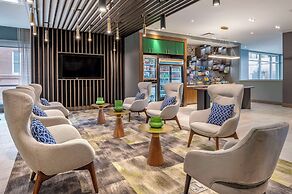 Cambria Hotel Louisville Downtown-Whiskey Row