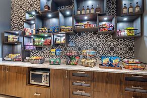 Cambria Hotel Louisville Downtown-Whiskey Row