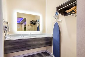 Scottish Inn & Suites Houston Willowbrook