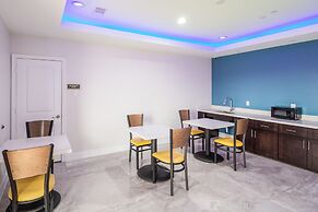 Scottish Inn & Suites Houston Willowbrook