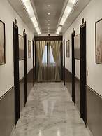 H n M The Boutique Hotel