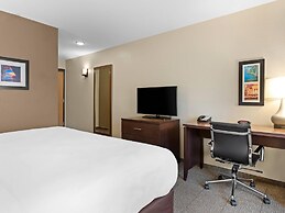 Comfort Inn & Suites Munising-Lakefront