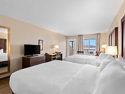 Comfort Inn & Suites Munising-Lakefront