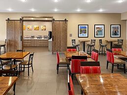 Comfort Inn & Suites Munising-Lakefront