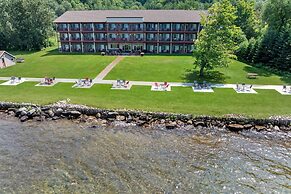 Comfort Inn & Suites Munising-Lakefront