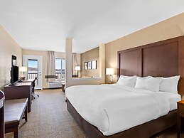 Comfort Inn & Suites Munising-Lakefront