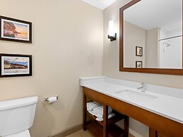 Comfort Inn & Suites Munising-Lakefront