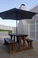 The Vintage Crane Guesthouse