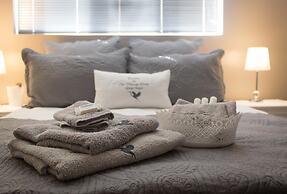 The Vintage Crane Guesthouse