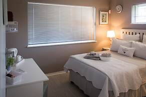 The Vintage Crane Guesthouse