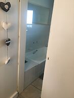 The Vintage Crane Guesthouse