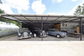 OYO 75378 Thawapee Resort