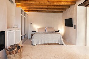 Ruga of Vamvakou Homes