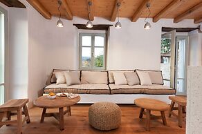 Ruga of Vamvakou Homes