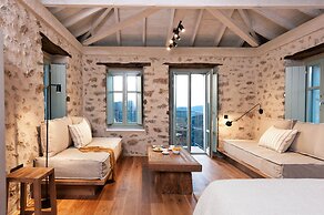 Ruga of Vamvakou Homes