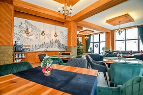 Pod Tatrzańskim Niebem