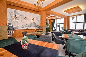 Pod Tatrzańskim Niebem