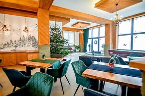 Pod Tatrzańskim Niebem