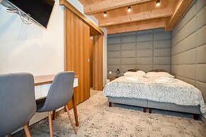 Pod Tatrzańskim Niebem