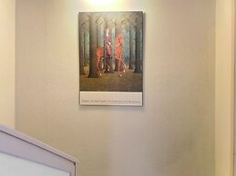 Open Floor 71 Vantage Family Condo by RedAwning