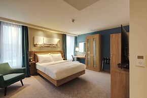 Hampton by Hilton Stuttgart City Centre