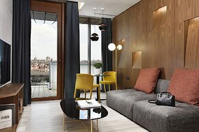 Milano Verticale | UNA Esperienze