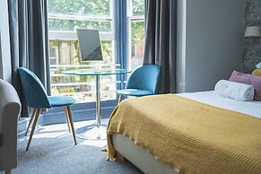 INNit Rooms Ocean Breeze