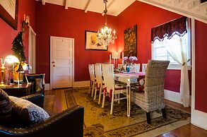 Madame Isabelle's House In New Orleans - Hostel