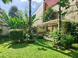 Casa de Lis Hotel & Tourist Information Centre