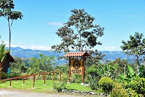 Casa de Lis Hotel & Tourist Information Centre