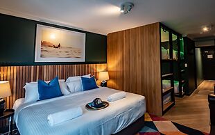 The Blue Hotel Bondi