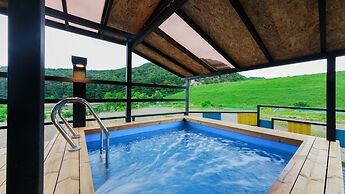 Gyeongju Edith Poolvilla & Pension