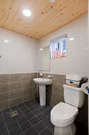 Gyeongju Edith Poolvilla & Pension