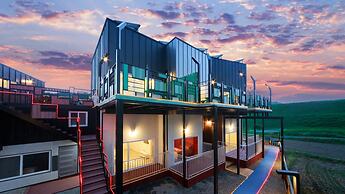 Gyeongju Edith Poolvilla & Pension