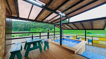 Gyeongju Edith Poolvilla & Pension